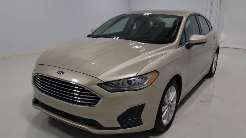 FORD FUSION 2019 3FA6P0LU4KR234395 image