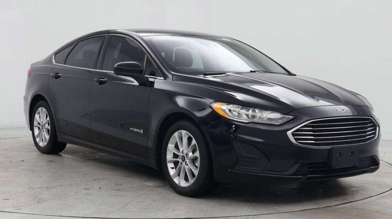 FORD FUSION 2019 3FA6P0LU1KR217800 image