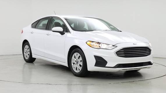 FORD FUSION 2019 3FA6P0G77KR276824 image