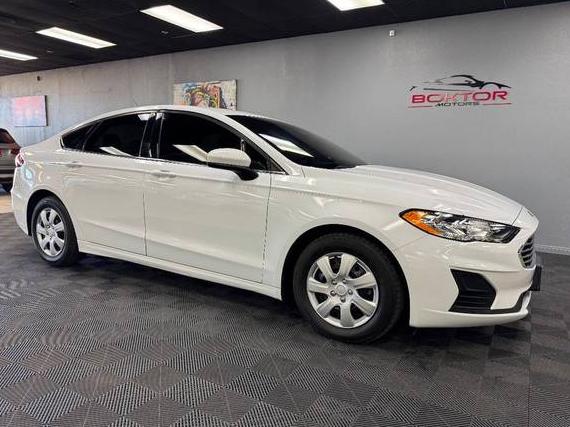 FORD FUSION 2019 3FA6P0G78KR216468 image