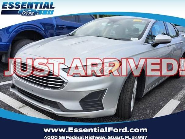 FORD FUSION 2019 3FA6P0LU2KR104258 image