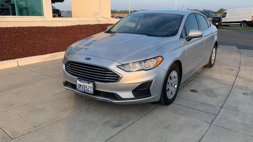 FORD FUSION 2019 3FA6P0G71KR149339 image