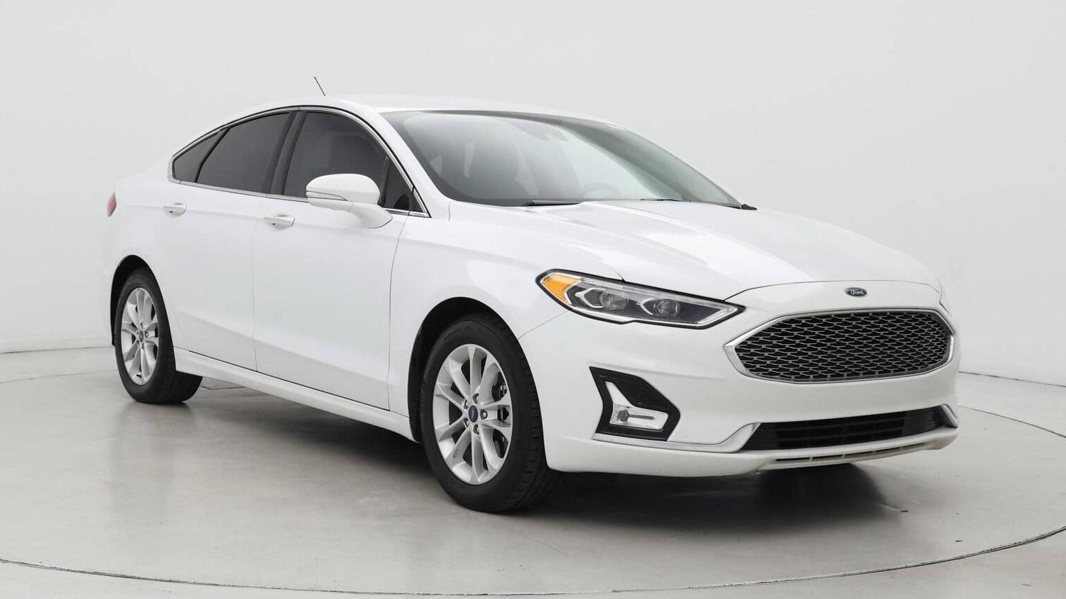 FORD FUSION 2019 3FA6P0SU8KR223532 image