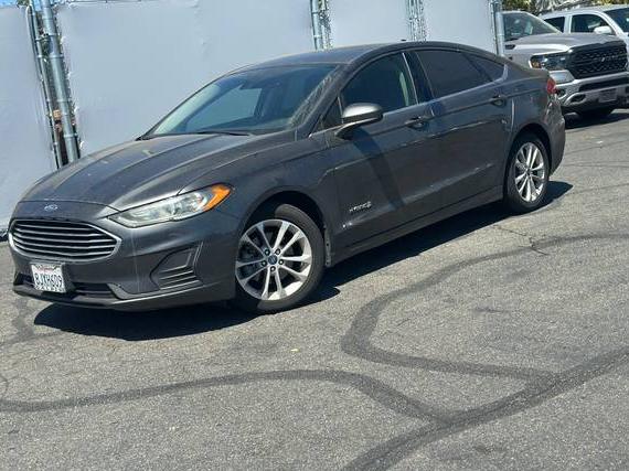 FORD FUSION 2019 3FA6P0LU3KR174464 image