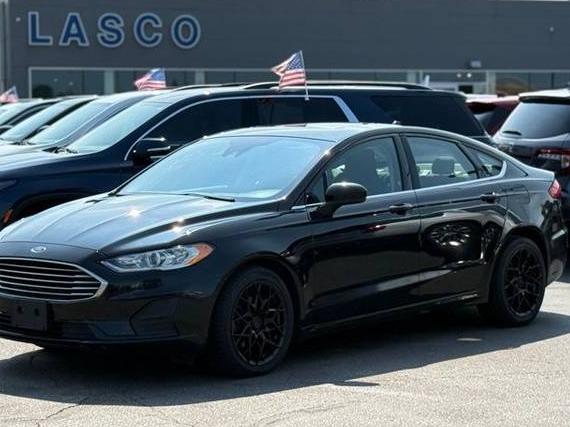 FORD FUSION 2019 3FA6P0T99KR253892 image
