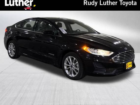 FORD FUSION 2019 3FA6P0LU1KR269184 image