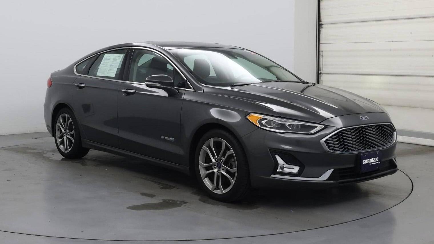 FORD FUSION 2019 3FA6P0RU6KR188320 image