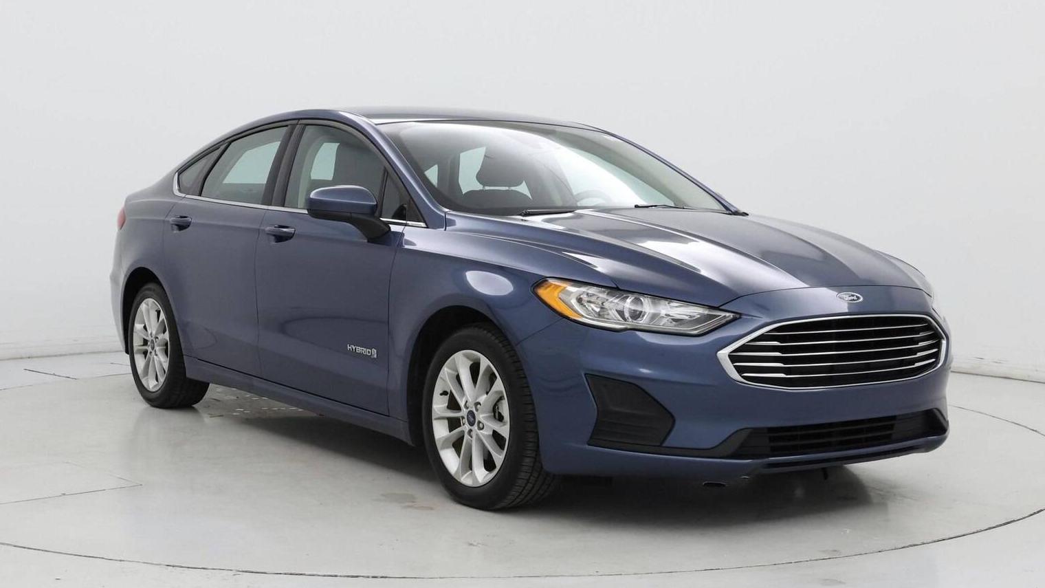 FORD FUSION 2019 3FA6P0LU7KR234455 image