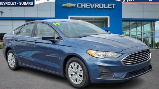 FORD FUSION 2019 3FA6P0G79KR183335 image