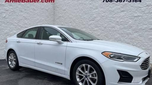 FORD FUSION 2019 3FA6P0MU6KR262035 image