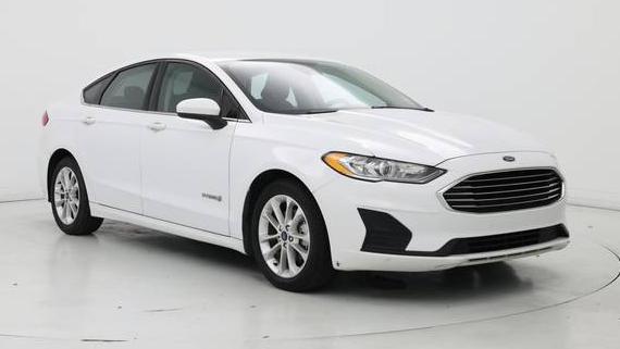 FORD FUSION 2019 3FA6P0LU5KR137559 image