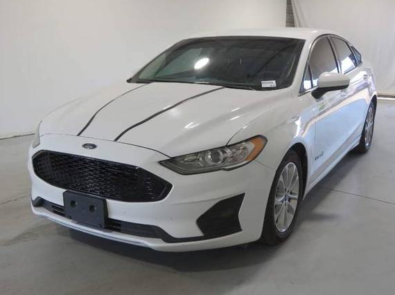 FORD FUSION 2019 3FA6P0LU1KR220714 image