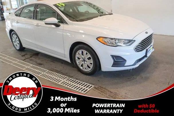 FORD FUSION 2019 3FA6P0G78KR164615 image