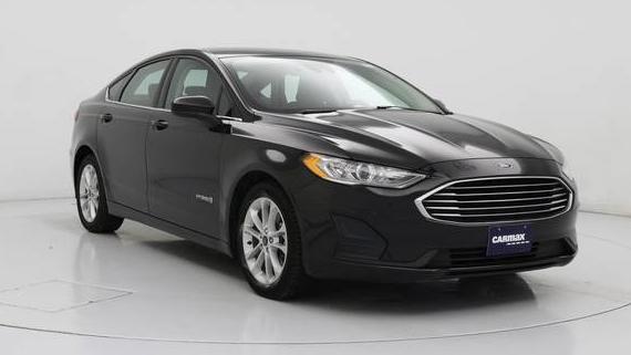 FORD FUSION 2019 3FA6P0LU8KR102983 image