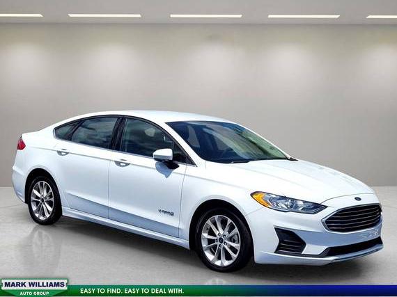 FORD FUSION 2019 3FA6P0LUXKR137525 image