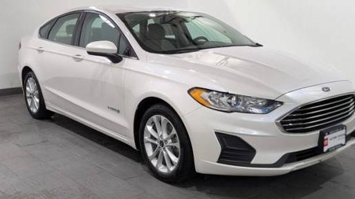 FORD FUSION 2019 3FA6P0LU8KR129827 image