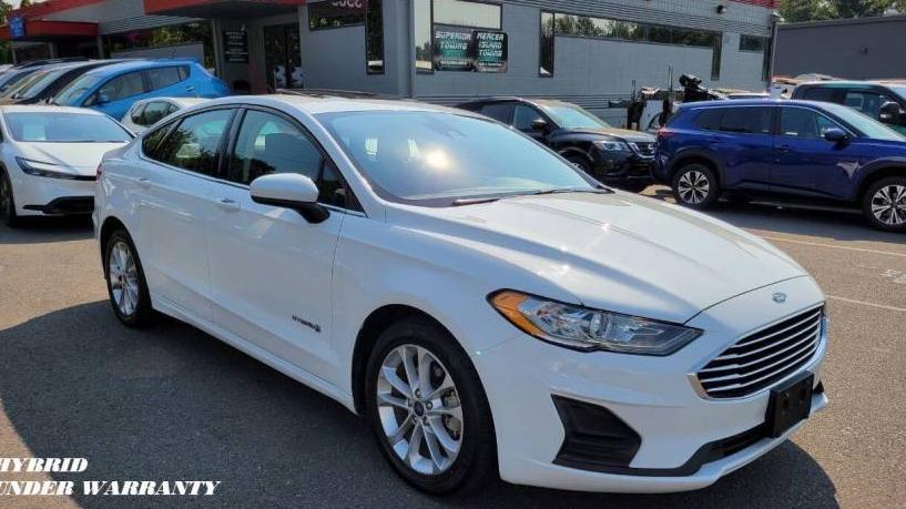 FORD FUSION 2019 3FA6P0LU1KR117440 image