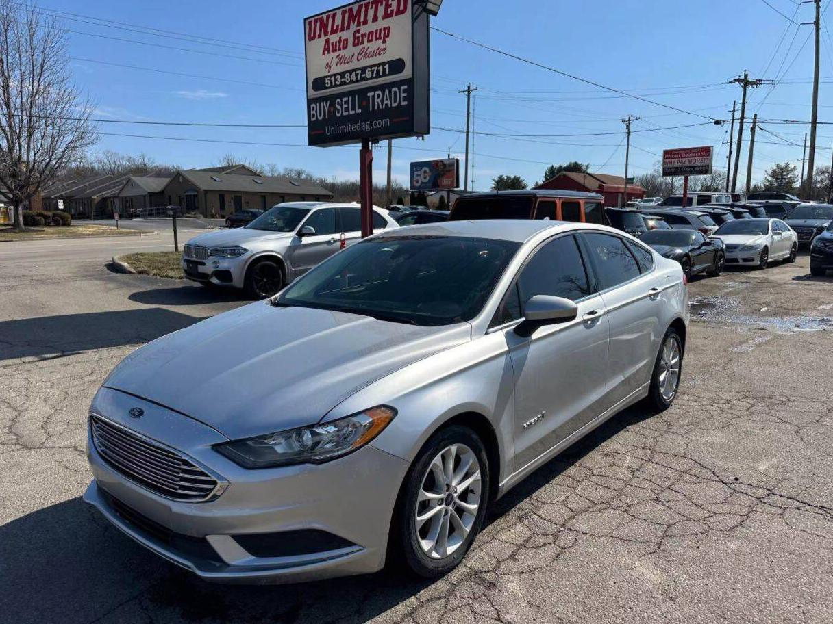 FORD FUSION 2019 3FA6P0LU8KR121596 image