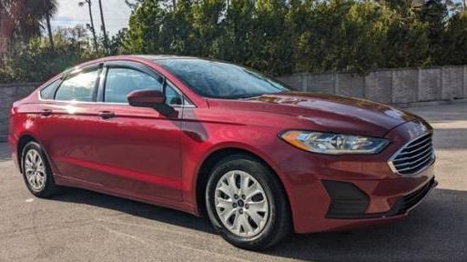 FORD FUSION 2019 3FA6P0G76KR160398 image