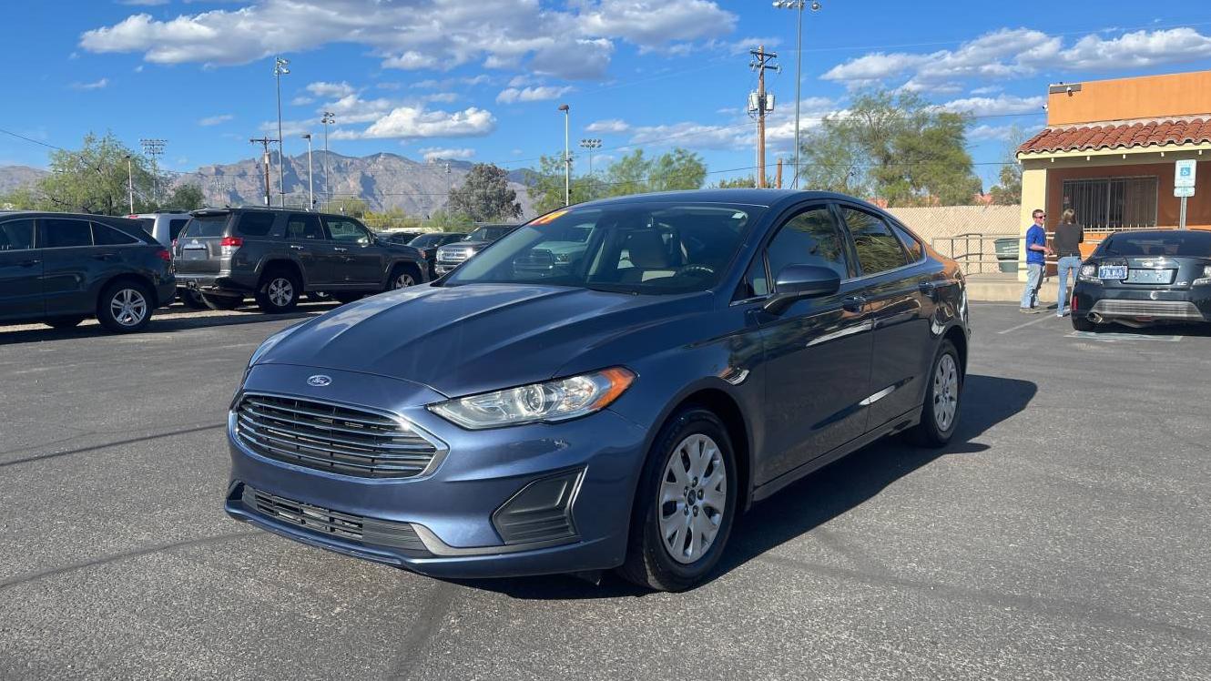 FORD FUSION 2019 3FA6P0G74KR177023 image