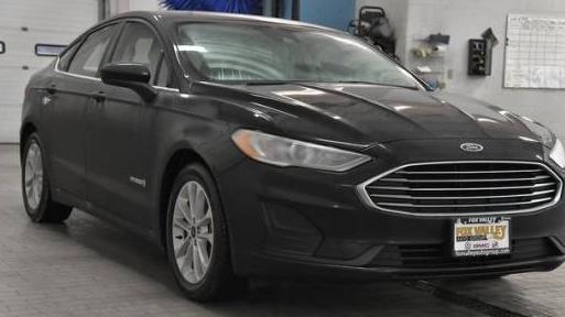 FORD FUSION 2019 3FA6P0LU2KR185133 image