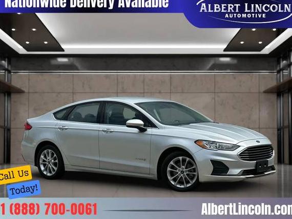FORD FUSION 2019 3FA6P0LU6KR211474 image