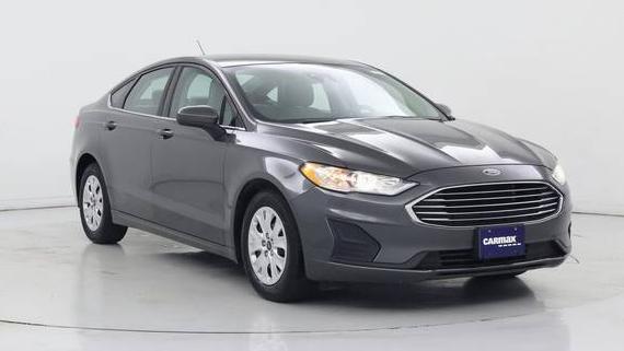 FORD FUSION 2019 3FA6P0G77KR277066 image