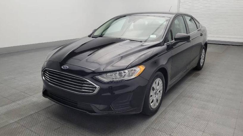 FORD FUSION 2019 3FA6P0G71KR194281 image