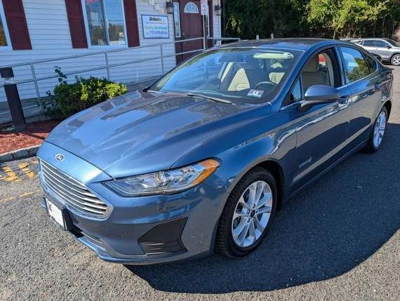 FORD FUSION 2019 3FA6P0LU9KR192466 image