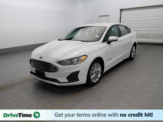 FORD FUSION 2019 3FA6P0LU0KR137825 image