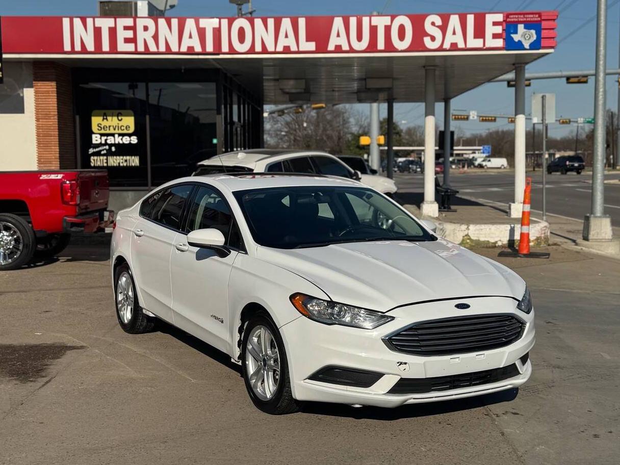 FORD FUSION 2018 3FA6P0LU9JR197505 image