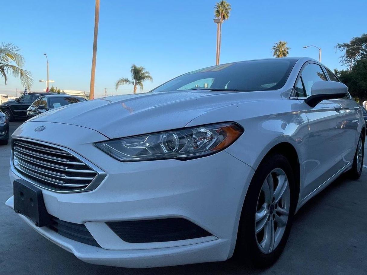 FORD FUSION 2018 3FA6P0H79JR194977 image