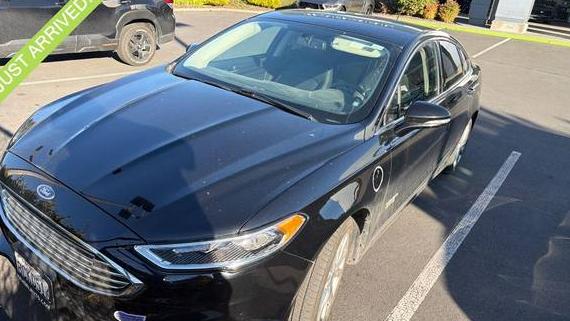 FORD FUSION 2018 3FA6P0PU2JR131193 image