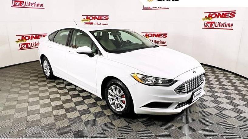 FORD FUSION 2018 3FA6P0G71JR165491 image