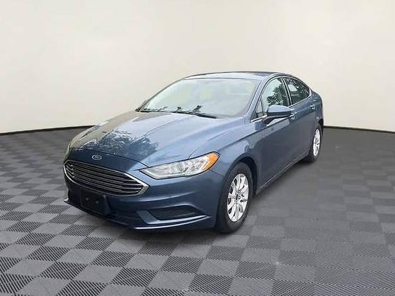 FORD FUSION 2018 3FA6P0G7XJR226675 image
