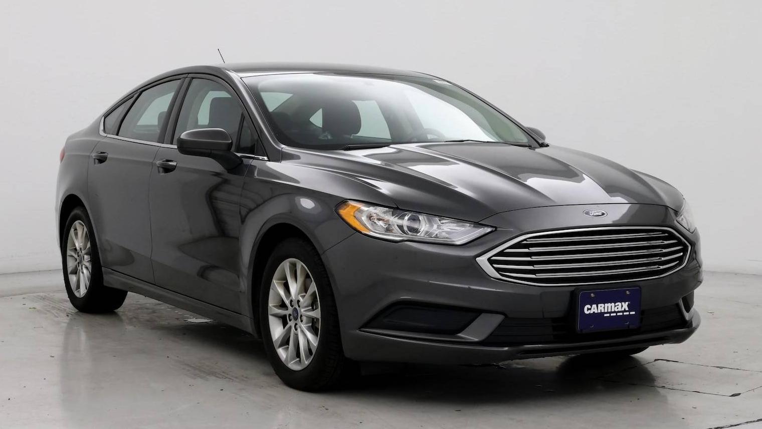 FORD FUSION 2017 3FA6P0H75HR377061 image