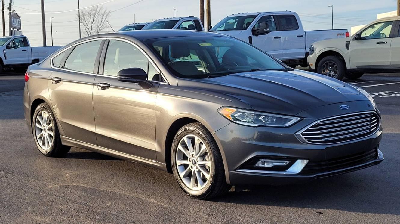 FORD FUSION 2017 3FA6P0HD3HR170108 image