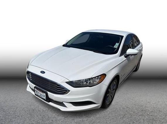 FORD FUSION 2017 3FA6P0LU9HR386178 image