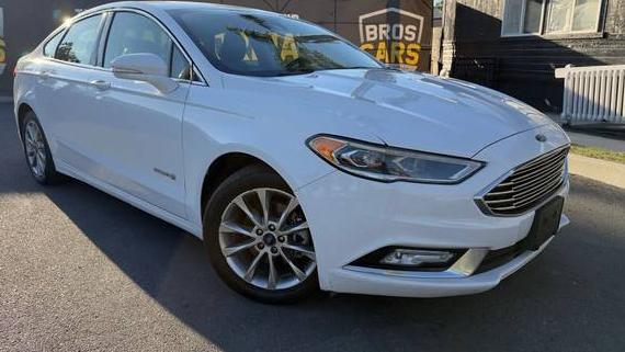 FORD FUSION 2017 3FA6P0LU5HR409052 image