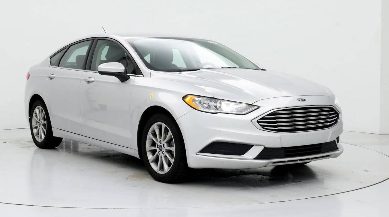 FORD FUSION 2017 3FA6P0H72HR203982 image