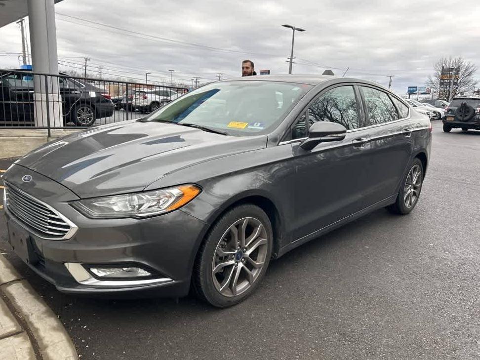 FORD FUSION 2017 3FA6P0H99HR320184 image