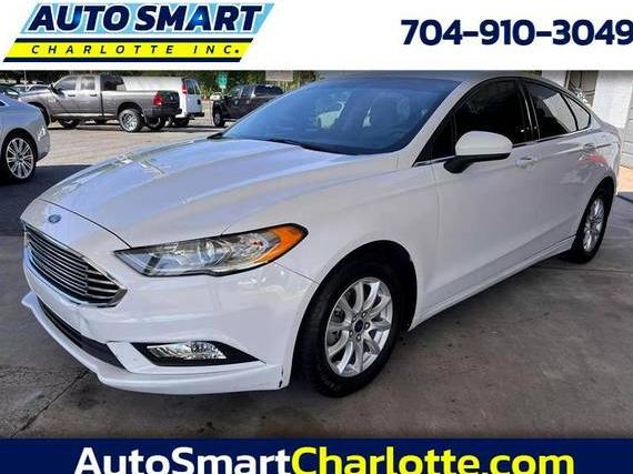 FORD FUSION 2017 3FA6P0G75HR226495 image