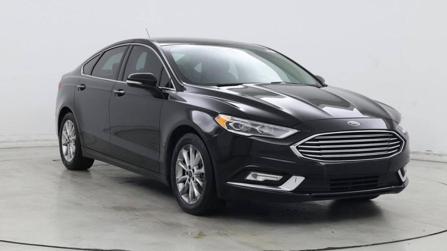 FORD FUSION 2017 3FA6P0HD4HR256463 image