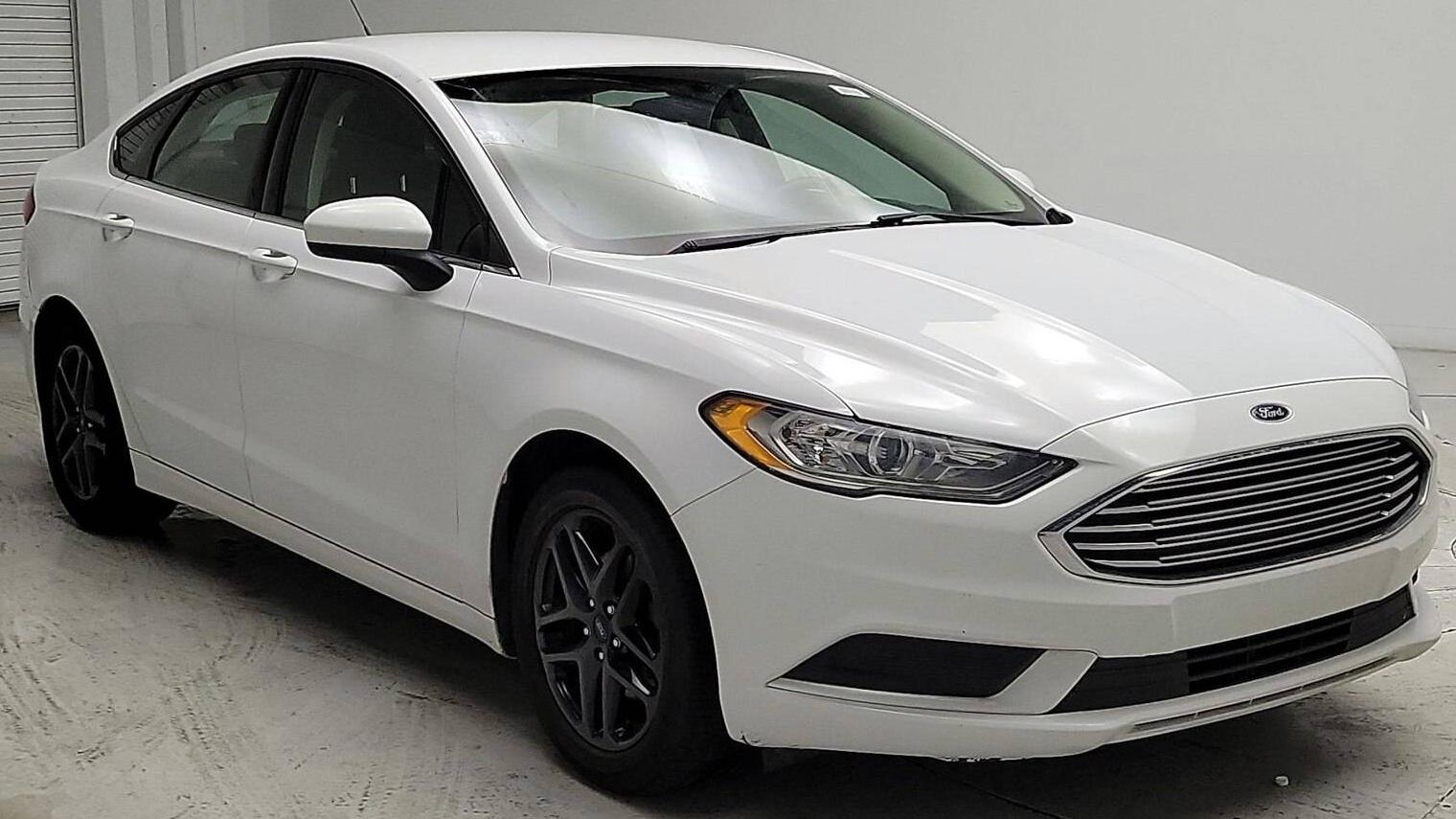 FORD FUSION 2017 3FA6P0HD2HR117223 image