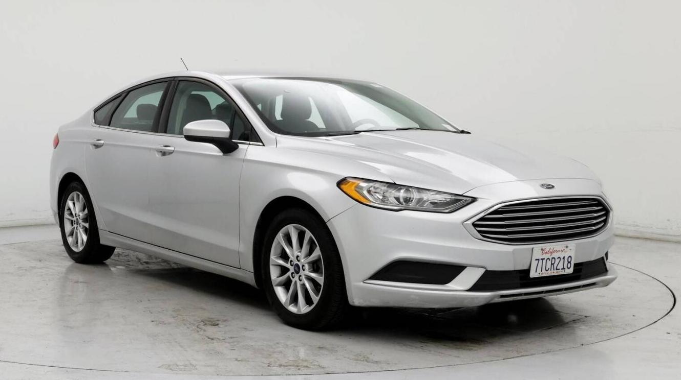 FORD FUSION 2017 3FA6P0H72HR126126 image