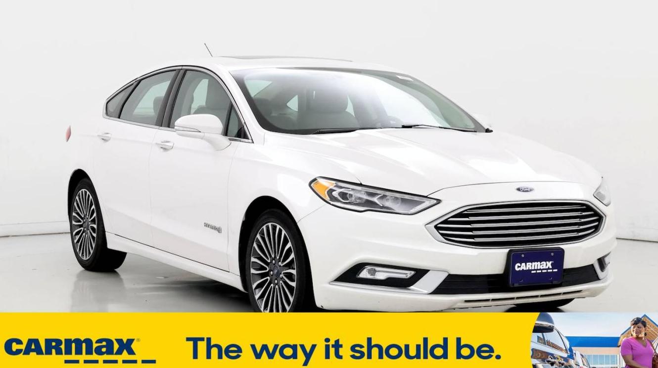 FORD FUSION 2017 3FA6P0LUXHR246821 image