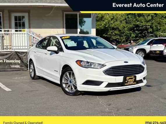 FORD FUSION 2017 3FA6P0LU9HR358445 image