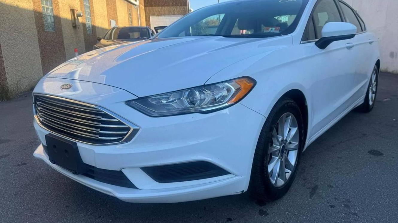 FORD FUSION 2017 3FA6P0H77HR174186 image