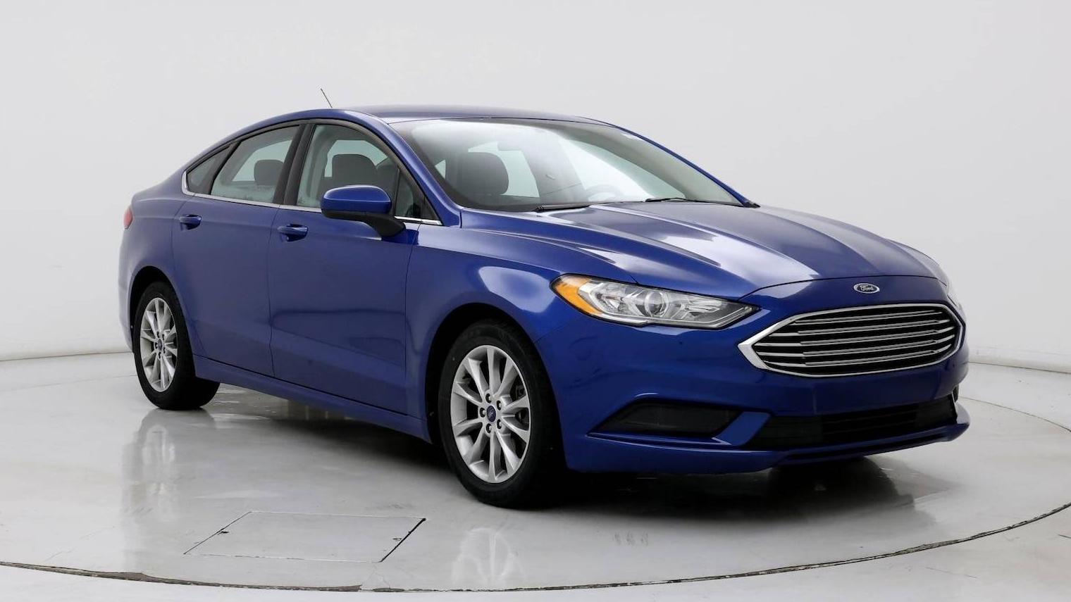 FORD FUSION 2017 3FA6P0H77HR413459 image