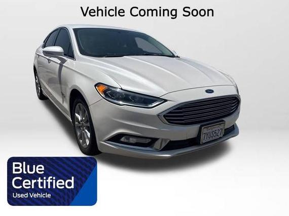 FORD FUSION 2017 3FA6P0SU3HR329623 image